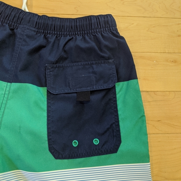 Vineyard Vines - Chappy 7" Trunk - Picture 6 of 6